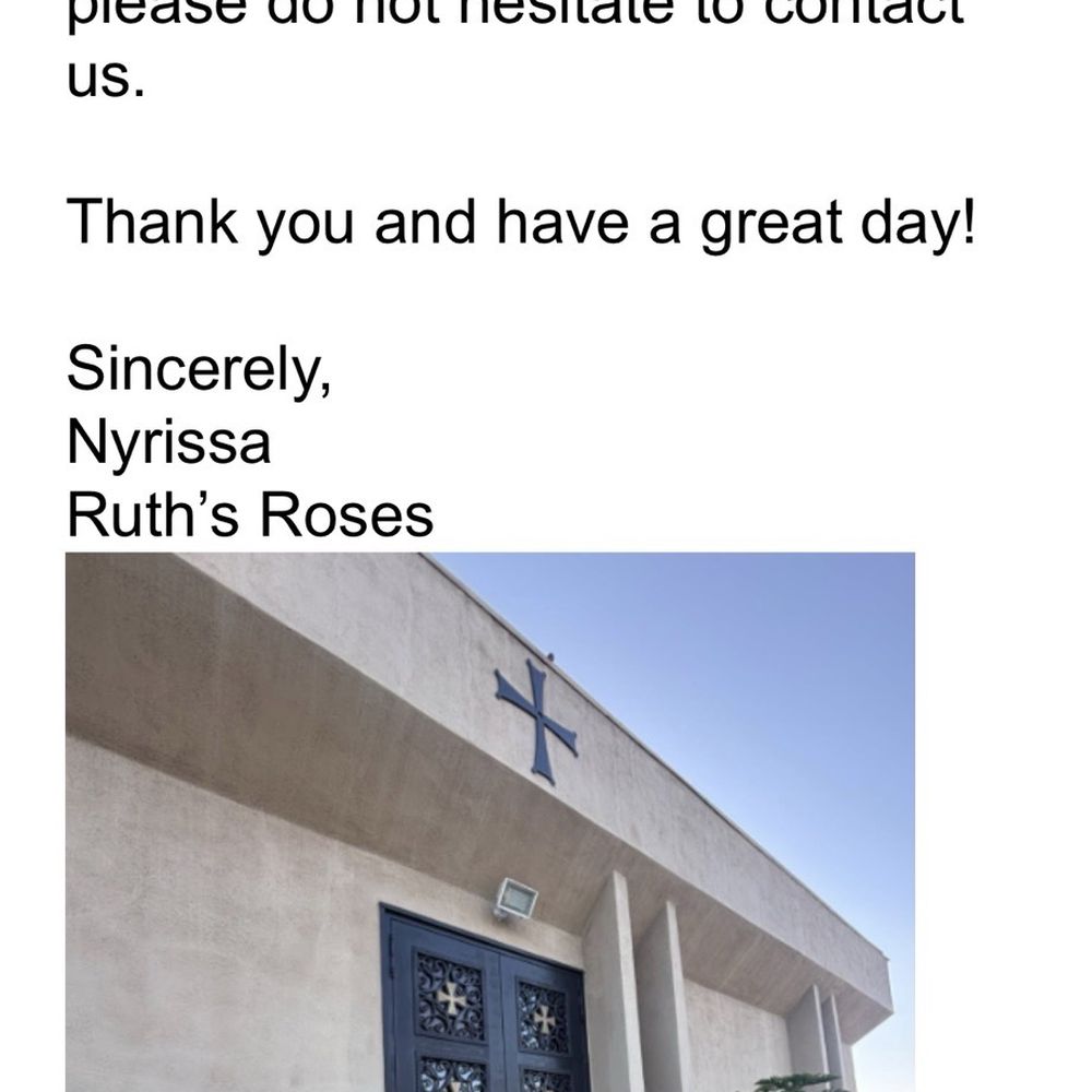 Ruth’s Roses - Proof of delivery to a side door while placing the arrangement on the ground. - Floral Designers Near Me Ruth’s Roses - Proof of delivery to a side door while placing the arrangement on the ground. - Floral Designers Near Me