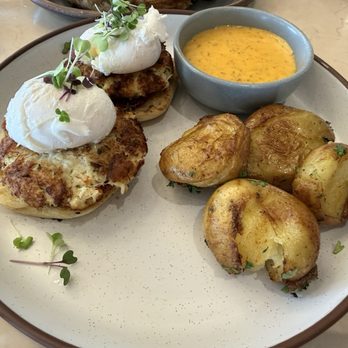 Piper - New American Near Me - Oceanside, California