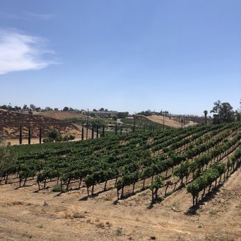 Miramonte Winery - Beautiful vineyard - Wineries Near Me - Temecula, California Miramonte Winery - Beautiful vineyard - Wineries Near Me - Temecula, California