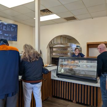 Lacoste Bakery - Bakeries Near Me - San Antonio, Texas