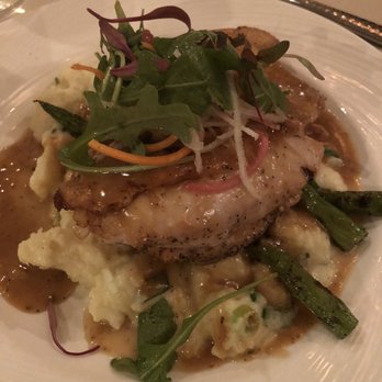 VIVO! Restaurant & Catering - Mediterranean Near Me - Bayside, New York