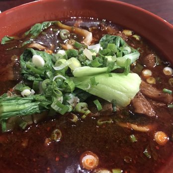 Corner Beef Noodle House - Half beef half tendon noodle soup - Taiwanese Near Me - El Monte, California Corner Beef Noodle House - Half beef half tendon noodle soup - Taiwanese Near Me - El Monte, California