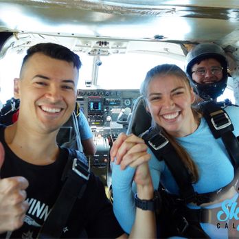 Skydive California - Skydiving Near Me - Tracy, California