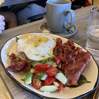 Bayan Ko Diner - Filipino breakfast plate w/tocino - Cuban Near Me - Chicago, Illinois Bayan Ko Diner - Filipino breakfast plate w/tocino - Cuban Near Me - Chicago, Illinois