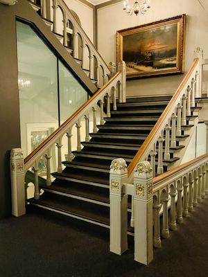 First Hotel Grand by null