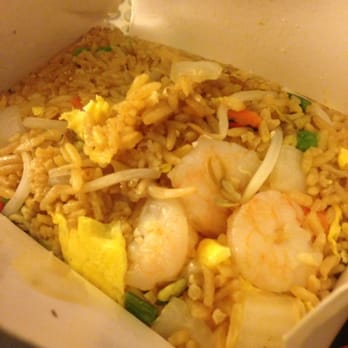 China King - This rice has no yellow food color. I see eggs, bean sprouts, veggies, and shrimp! For real! - Szechuan Near Me - Miami, Florida China King - This rice has no yellow food color. I see eggs, bean sprouts, veggies, and shrimp! For real! - Szechuan Near Me - Miami, Florida
