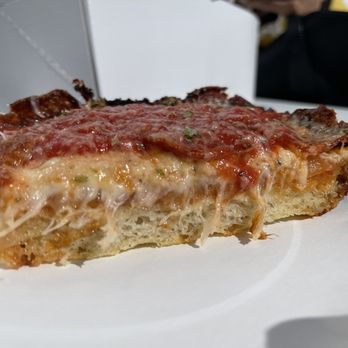 Acre Pizza - Internal view of the Detroit Style - Pizza Near Me - Sebastopol, California