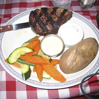 Chez Jay - filet mingon - Steakhouses Near Me - Santa Monica, California