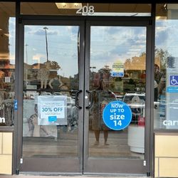 Carter's - Entrance