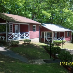 Waters Edge Marina - Housekeeping Cottages