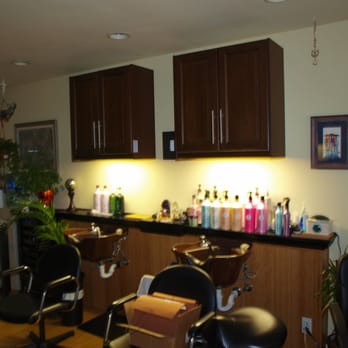Salon Ra Lada - Shampoo and Wax - Hair Salons Near Me - Auburn, Washington Salon Ra Lada - Shampoo and Wax - Hair Salons Near Me - Auburn, Washington