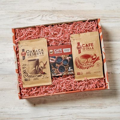 La Monarca Bakery & Cafe by null