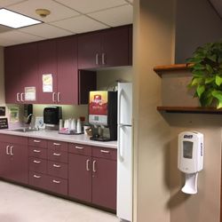 East Jefferson General Hospital - ICU family waiting Kitchenette