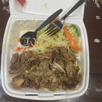 Maui Hawaiian BBQ - Kalua pork - Hawaiian Near Me - Fullerton, California Maui Hawaiian BBQ - Kalua pork - Hawaiian Near Me - Fullerton, California