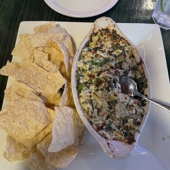 Tautog's Restaurant - Spinach & Artichoke Dip - Seafood Near Me - Virginia Beach, Virginia