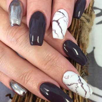 Luxe Nail Lounge - Nail Salons Near Me - Chatsworth, California Luxe Nail Lounge - Nail Salons Near Me - Chatsworth, California