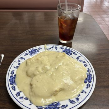 J & A's Cafe - Biscuits and gravy order - Cafes Near Me - Duarte, California