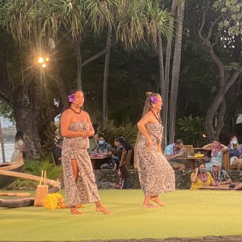 Old Lahaina Luau - The men in the luau - Performing Arts Near Me - Lahaina, Hawaii