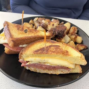 Broad Street Diner - Wife's grilled cheese - Diners Near Me - Keyport, New Jersey Broad Street Diner - Wife's grilled cheese - Diners Near Me - Keyport, New Jersey