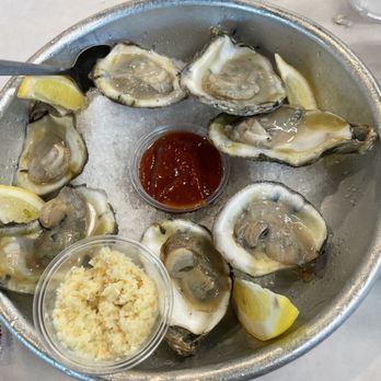 Smashin Crab - Raw Oysters - Seafood Near Me - San Antonio, Texas Smashin Crab - Raw Oysters - Seafood Near Me - San Antonio, Texas