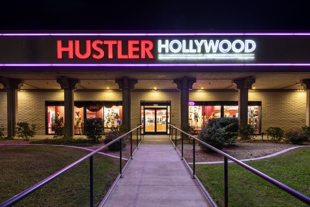 HUSTLER HOLLYWOOD 60 Photos & 52 Reviews 333 E Shaw Ave, Fresno