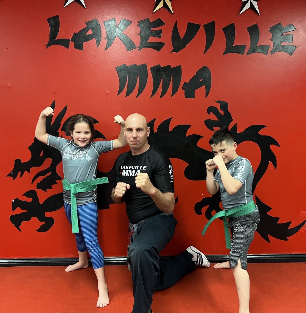 LAKEVILLE MMA Updated September 2024 28 Precinct St, Lakeville