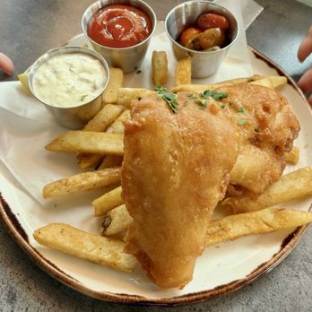 Goen Dining + Bar - Beer Battered Fish and Chips - Pan Asian Near Me - Kailua, Hawaii