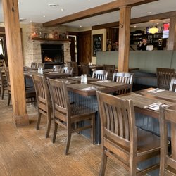 Murphy's Lockside Pub & Patio