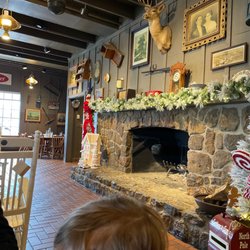 Cracker Barrel Old Country Store - Inside