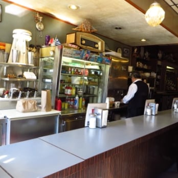 Skyline Restaurant - Bars Near Me - Toronto, Ontario