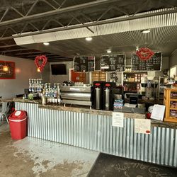 Kiss Me Specialty Coffee Shoppe - Basic and interesting little coffee shop
