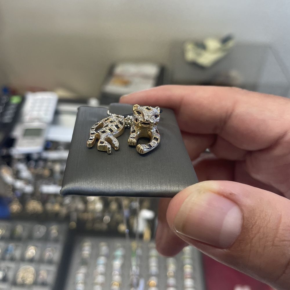 The Reno Gold Exchange - Pendant - Jewelry Near Me - Reno, Nevada The Reno Gold Exchange - Pendant - Jewelry Near Me - Reno, Nevada