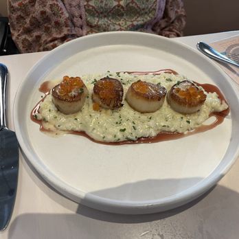 Solstice - Scallops and risotto - New American Near Me - Irvine, California Solstice - Scallops and risotto - New American Near Me - Irvine, California