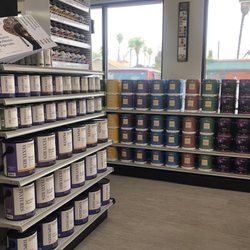 Paint Garden - Plenty of paint choices!