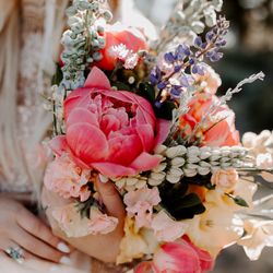 Hey You Flowers - Photo: Coffeenlacephoto