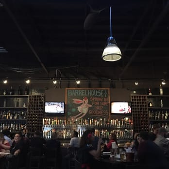 Barrelhouse 101 - 101 beers on tap! - American Near Me - Ventura, California