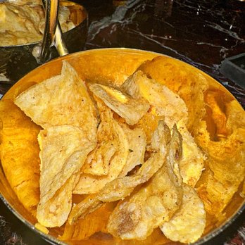 Nowhere Lounge - Complimentary French Onion chips! - Cocktail Bars Near Me - Las Vegas, Nevada