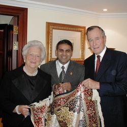 Hakan Evin Rug Store - It was such an honour to host President Bush in Istanbul.