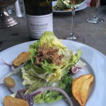 Volcano Union Inn + Pub - Goddess salad with shredded Duck Confit - Bed & Breakfast Near Me - Volcano, California