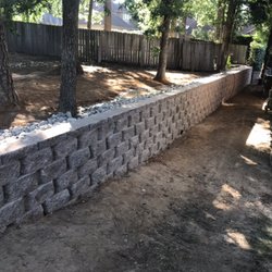 M&G's Hardscape and Landscaping Services - Keystone block retaining wall.