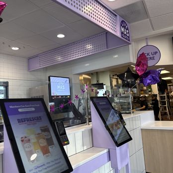 Taco Bell - Live Más Café - Fast Food Near Me - Hemet, California Taco Bell - Live Más Café - Fast Food Near Me - Hemet, California