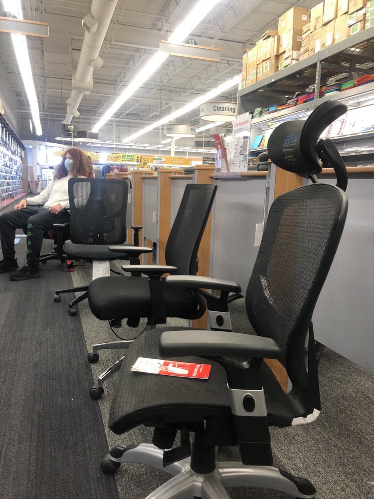 STAPLES Updated August 2024 14 Photos & 25 Reviews 1601 29th St