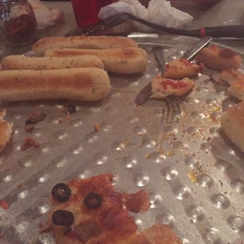 Star Pizza - Nothing left at this yummy joint! - Pizza Near Me - Houston, Texas