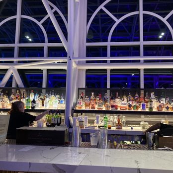 Conservatory - Full bar - Lounges Near Me - Louisville, Kentucky
