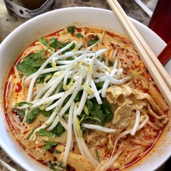 Egg Roll Plus - Khaub poob - Chinese Near Me - Eau Claire, Wisconsin