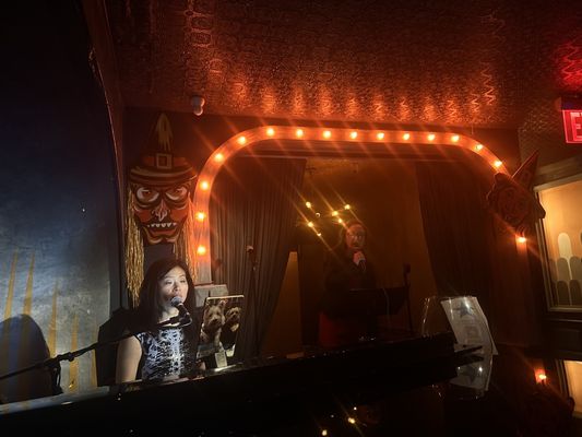 Sid Gold's Request Room by null