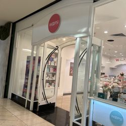 Woops Macarons