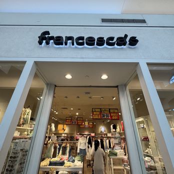 Francesca's - Women's Clothing Near Me