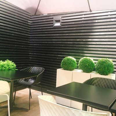 Restaurant Transparence by null