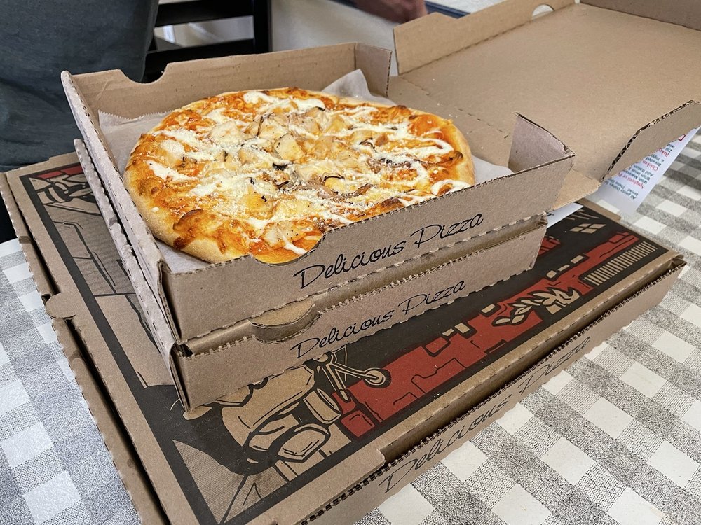 Sal’s Pizza - Photo 3